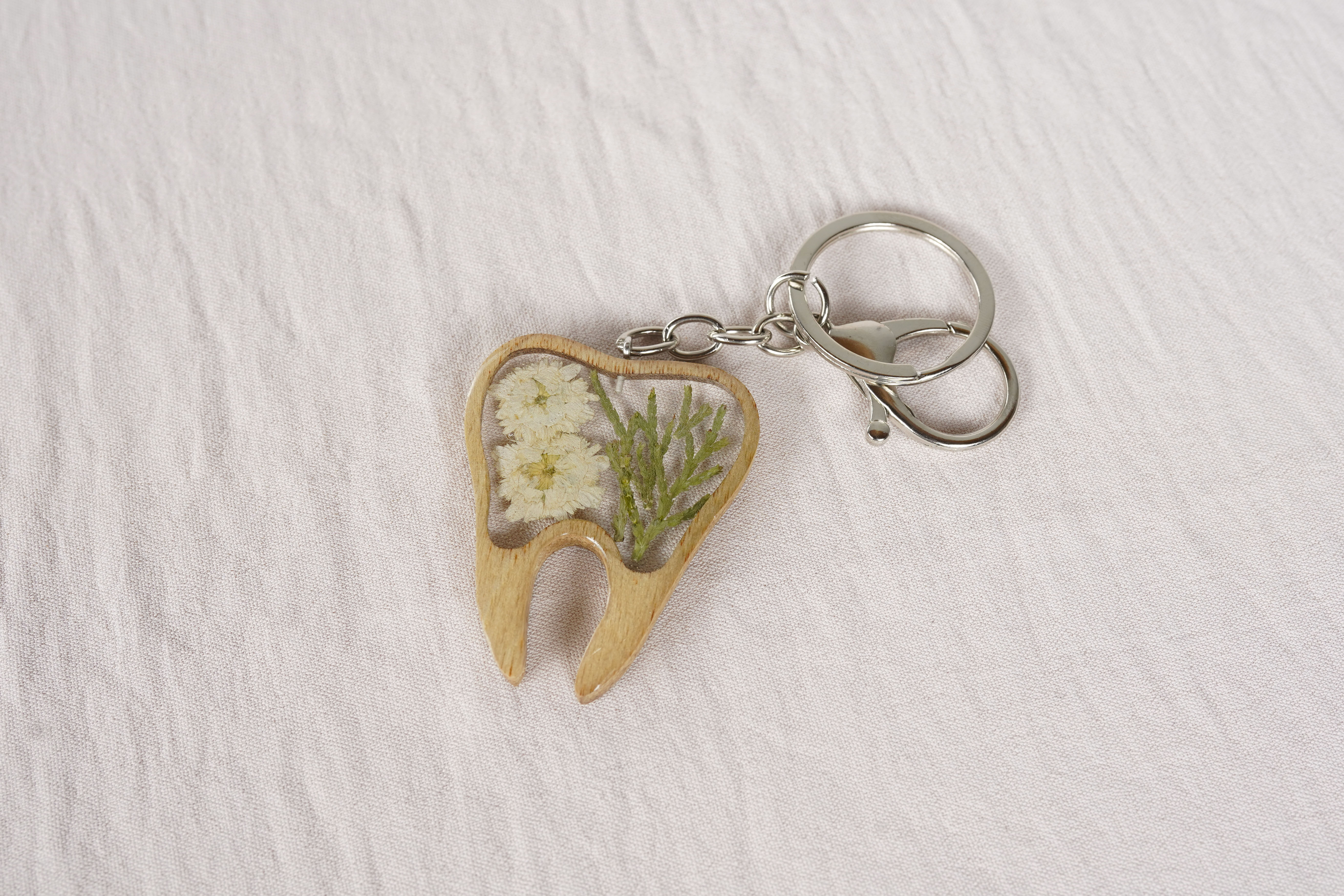 keychain tooth